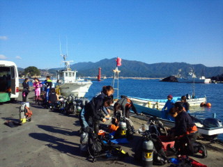 2012102408360000.jpg